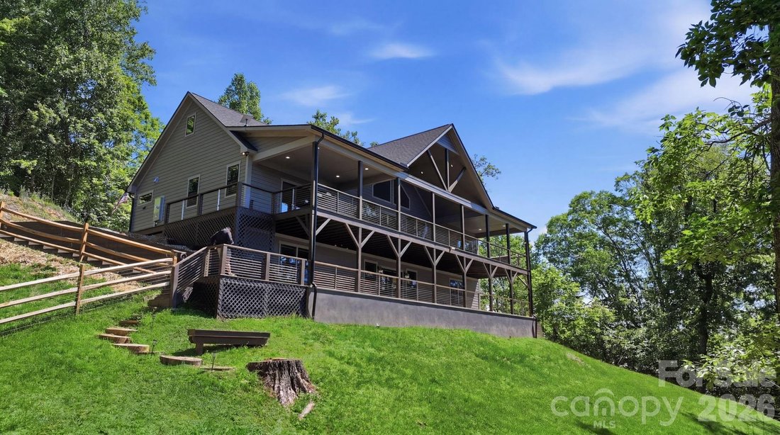 House in Waynesville, North Carolina, United States 4 - 17821414