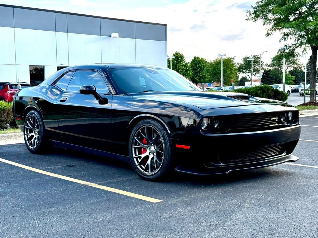 Coupe in Naperville, IL, United States 4 - 18099713
