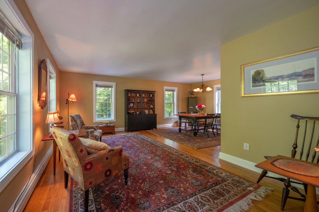 House in Clinton, Connecticut, United States 4 - 18090990