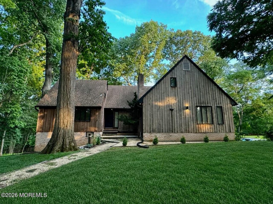 House in Holmdel, New Jersey, United States 1 - 18104109