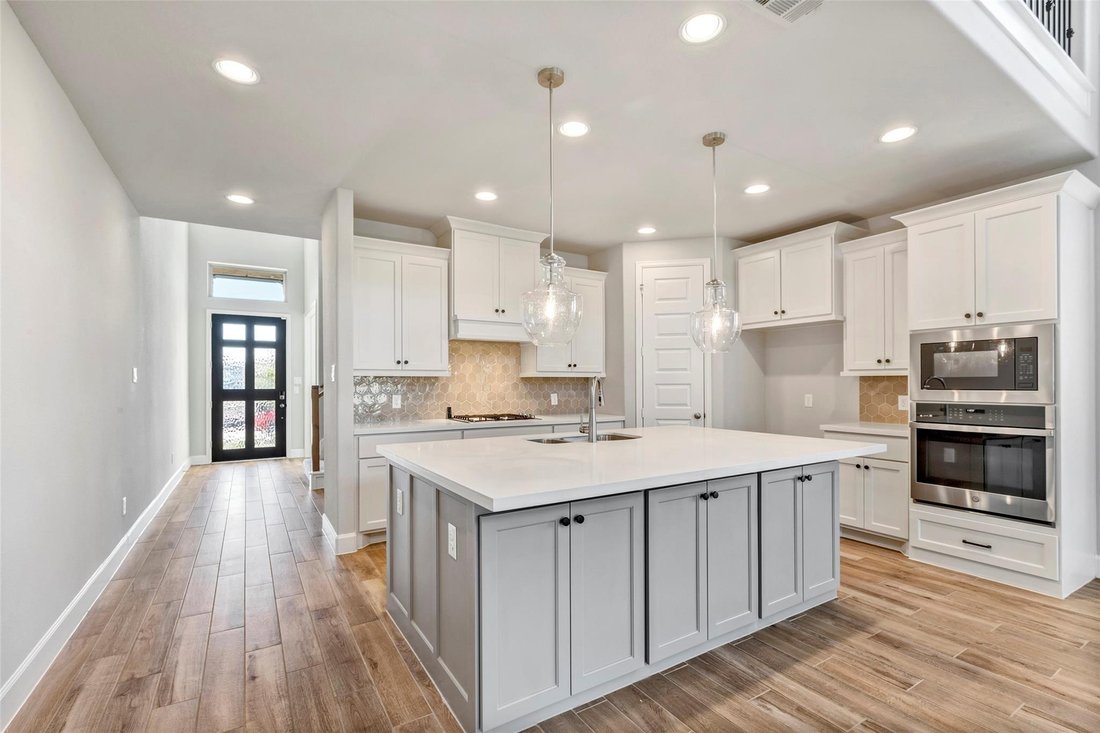 House in Conroe, Texas, United States 4 - 18095732
