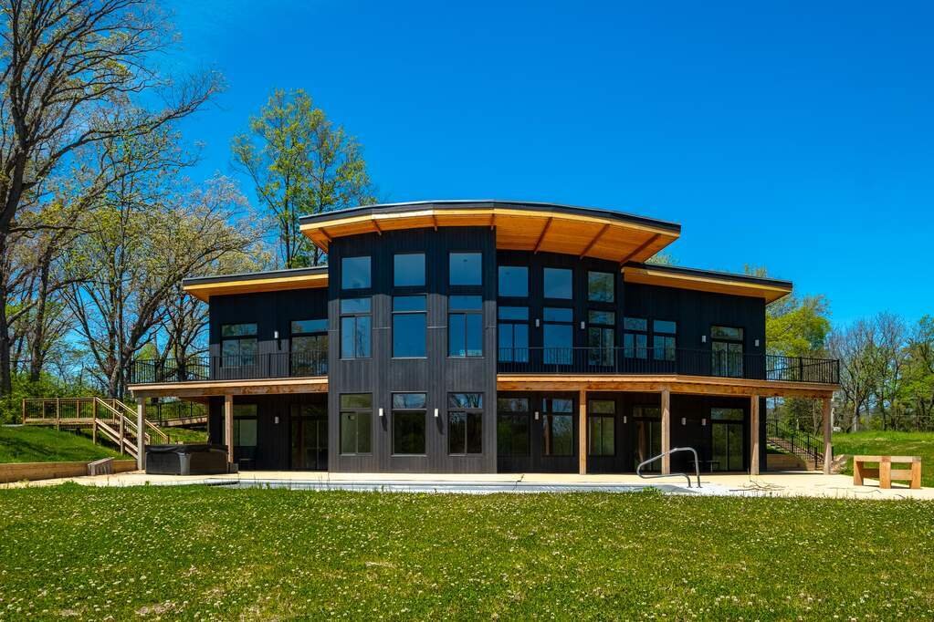 House in Valparaiso, Indiana, United States 1 - 18104355