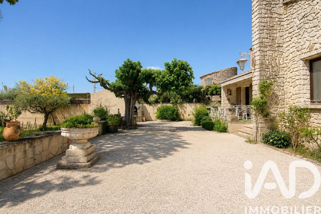 House in Taillades, Provence-Alpes-Côte d'Azur, France 2 - 17779580