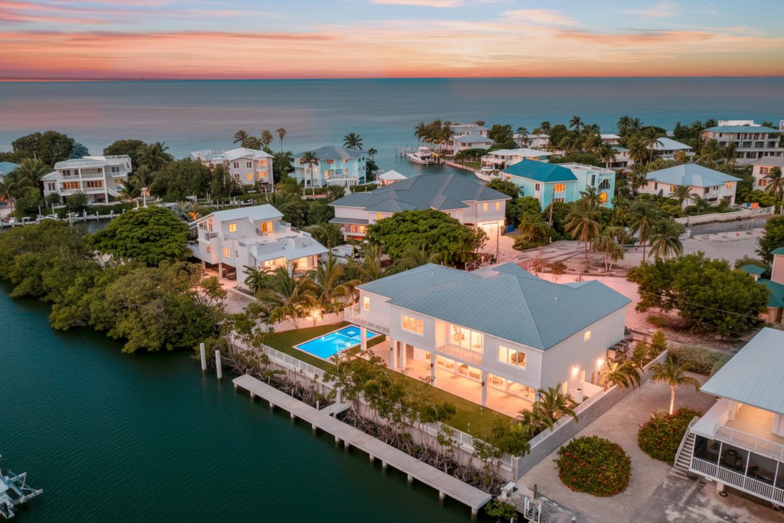 House in Islamorada, Florida, United States 2 - 18102315