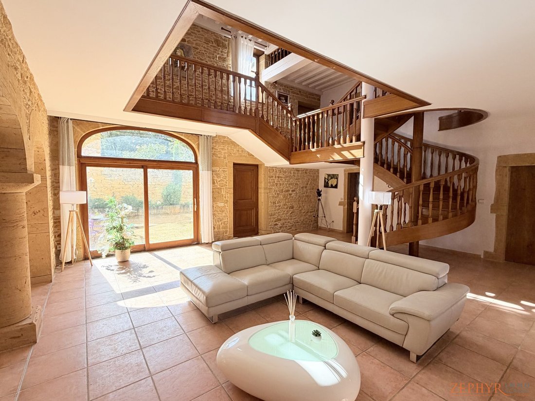 House in Nuelles, Saint-Germain-Nuelles, France 5 - 18104239