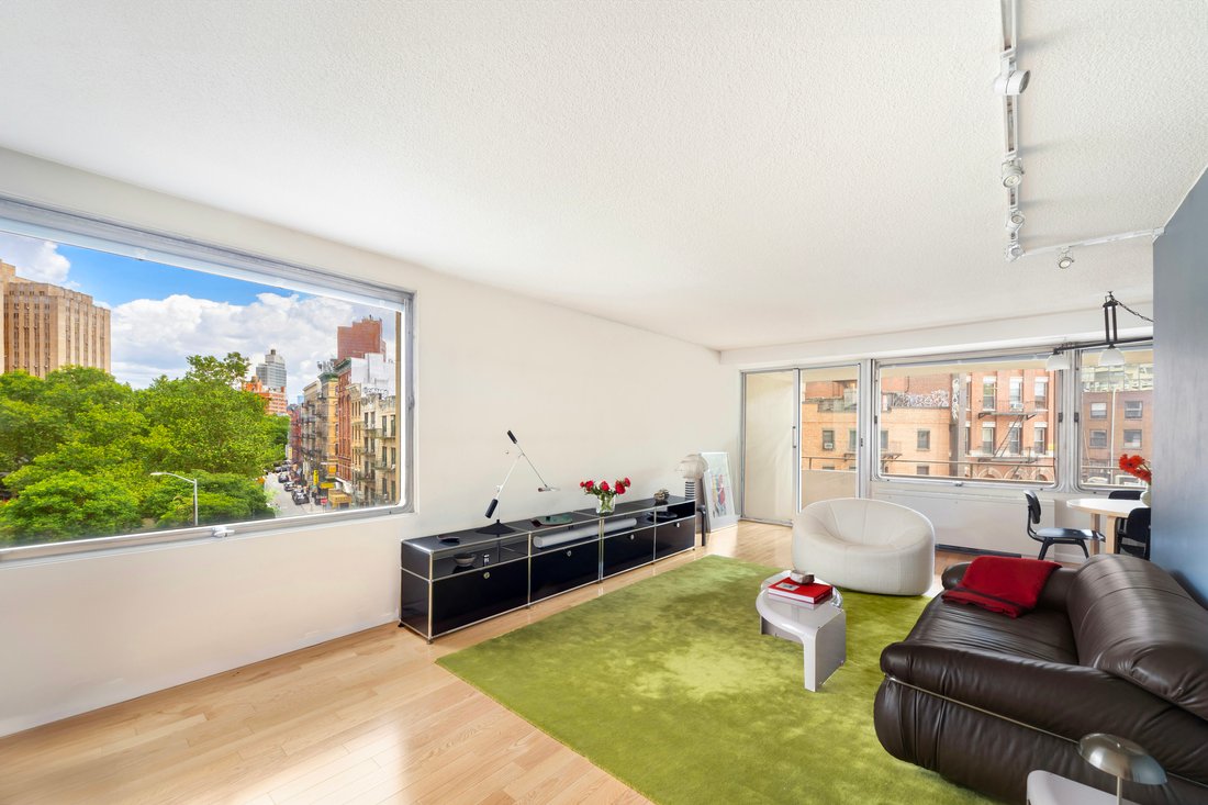 Co Op in New York, New York, United States 2 - 18084960