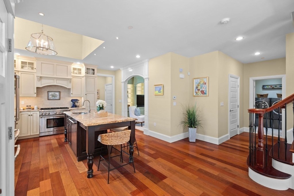 House in Hingham, Massachusetts, United States 4 - 18104565