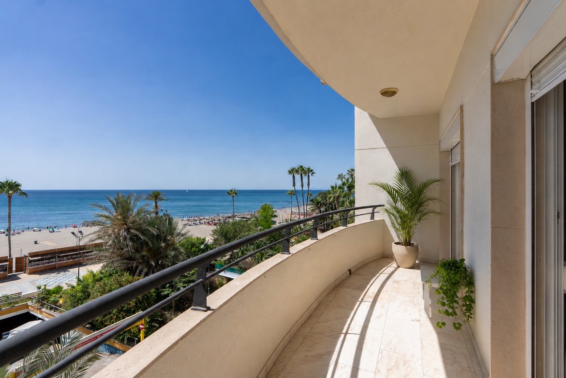 Apartment in Estepona, Andalusia, Spain 2 - 14967978
