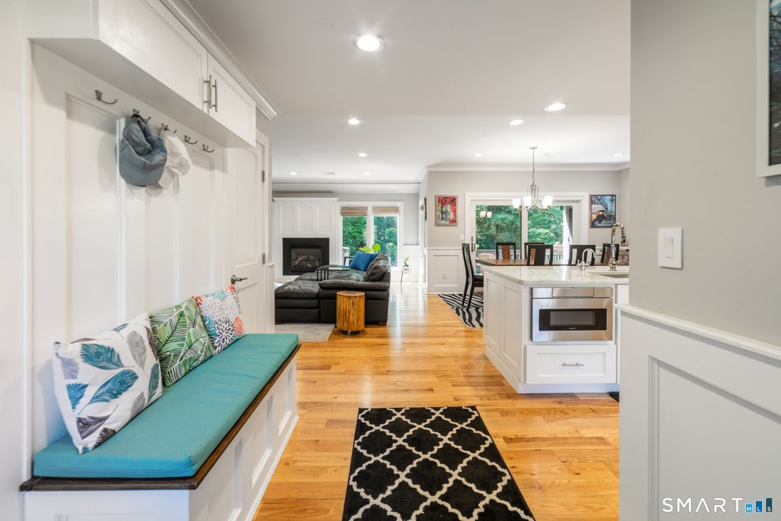 Condo in Southbury, Connecticut, United States 5 - 18098863