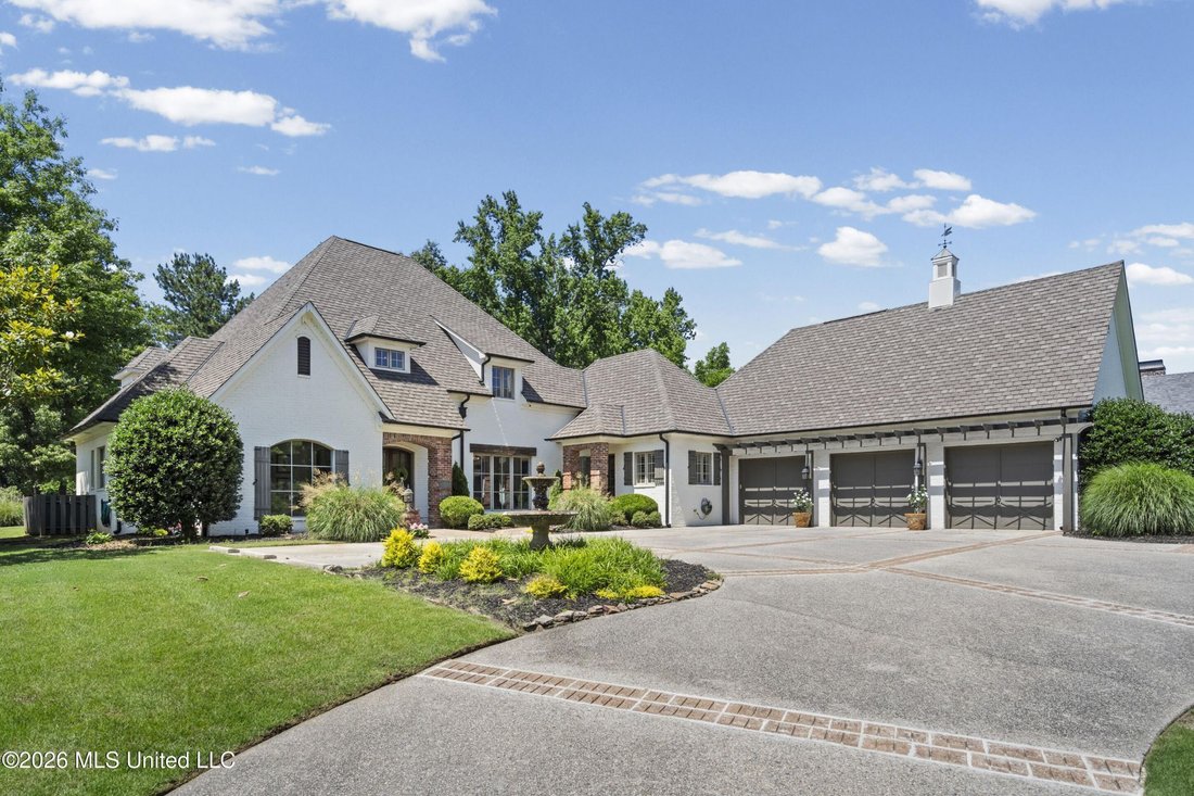 House in Olive Branch, Mississippi, United States 1 - 18104130