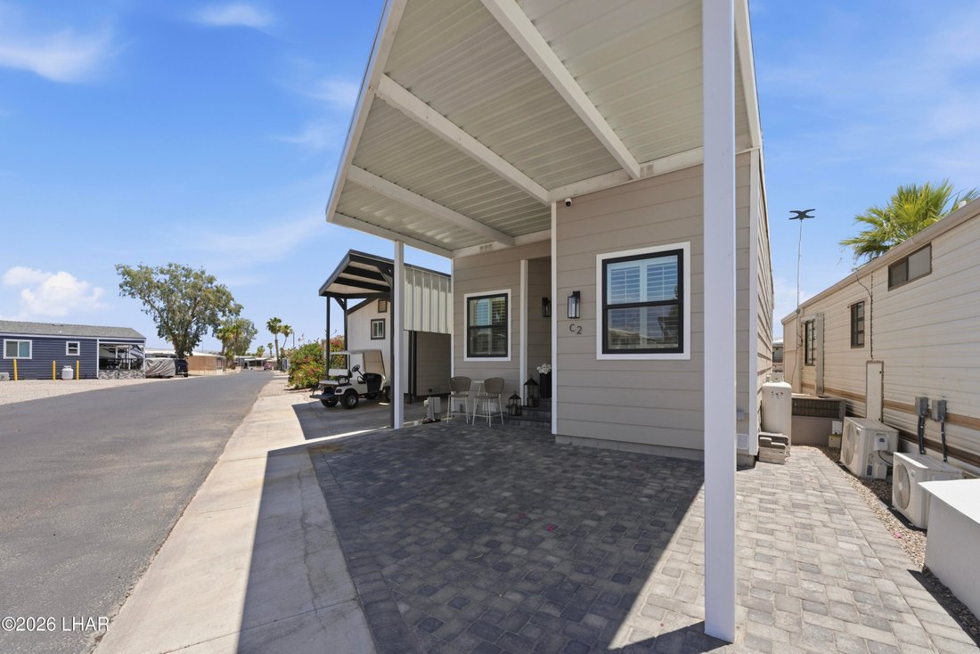 Lake Havasu City, Arizona, United States 4 - 18102380