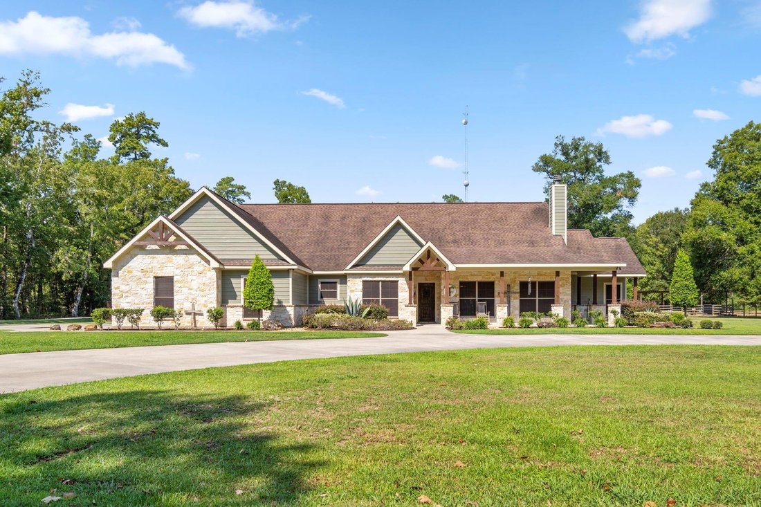 House in Liberty, Texas, United States 1 - 18106267