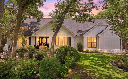 House in Arlington, Texas, United States 1