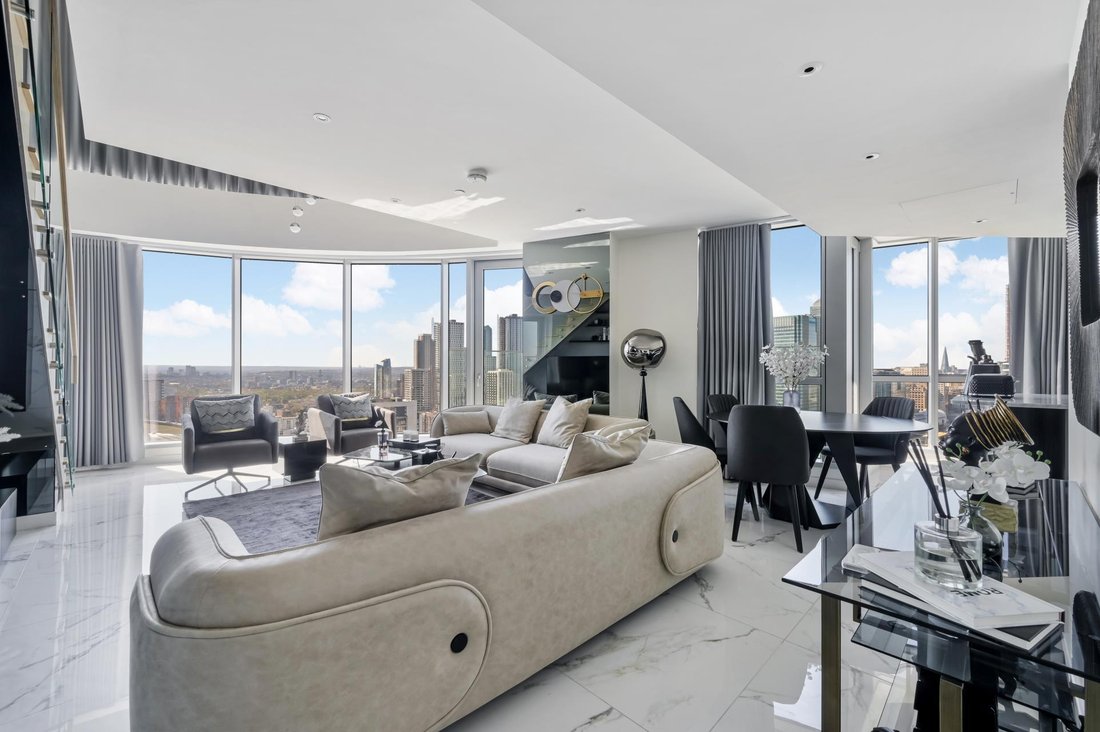 Apartment in Poplar, Tower Hamlets, England 1 - 18091349