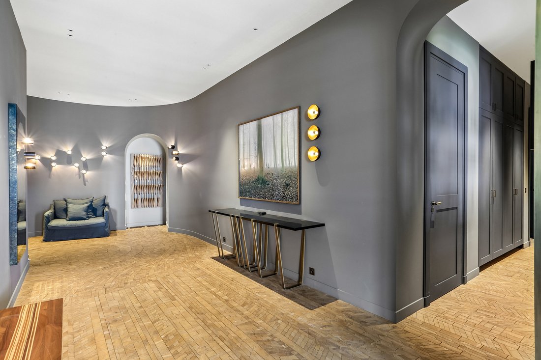 Apartment in Muette Nord, Paris 16e Arrondissement, Paris 2 - 18093306