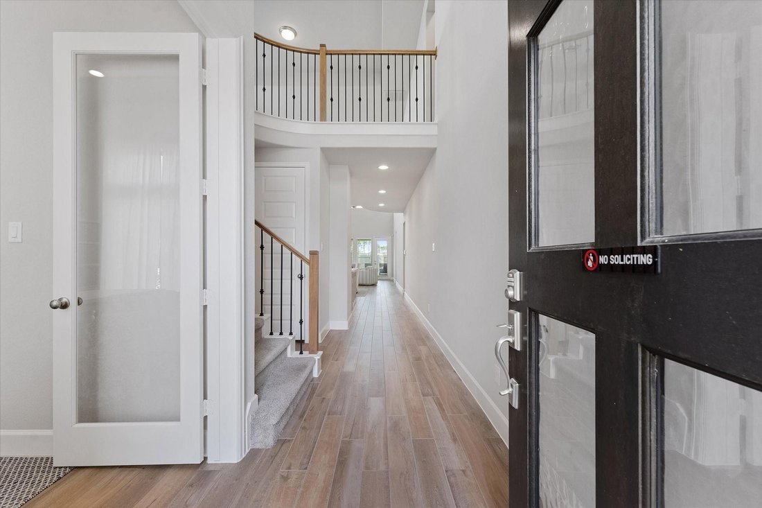 House in Conroe, Texas, United States 3 - 18095732