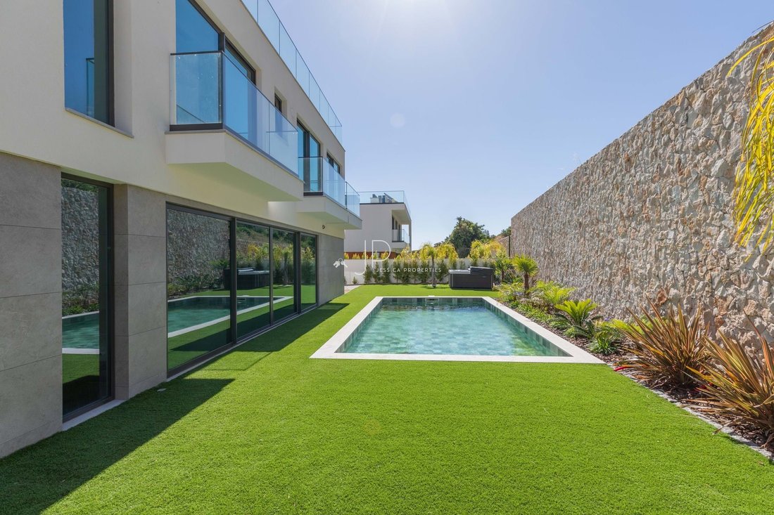 Villa in Praia dos Pescadores, Olhos de Agua, Portugal 2 - 18106797
