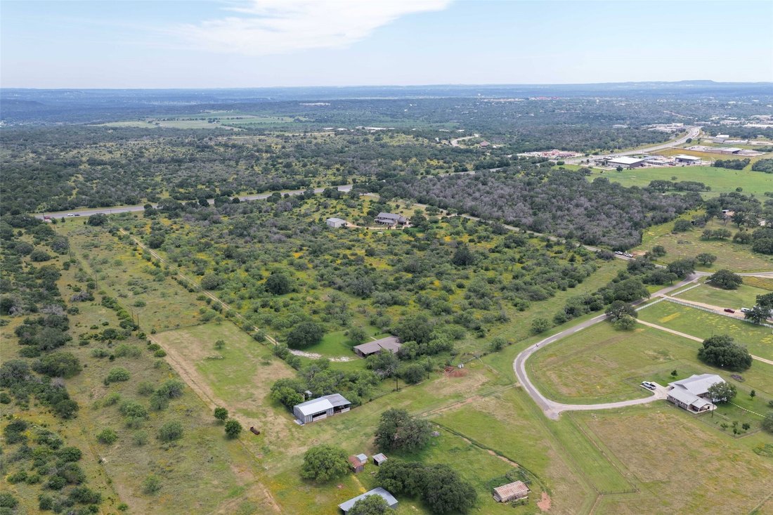 Farm Ranch in Marble Falls, Texas, United States 3 - 18095858