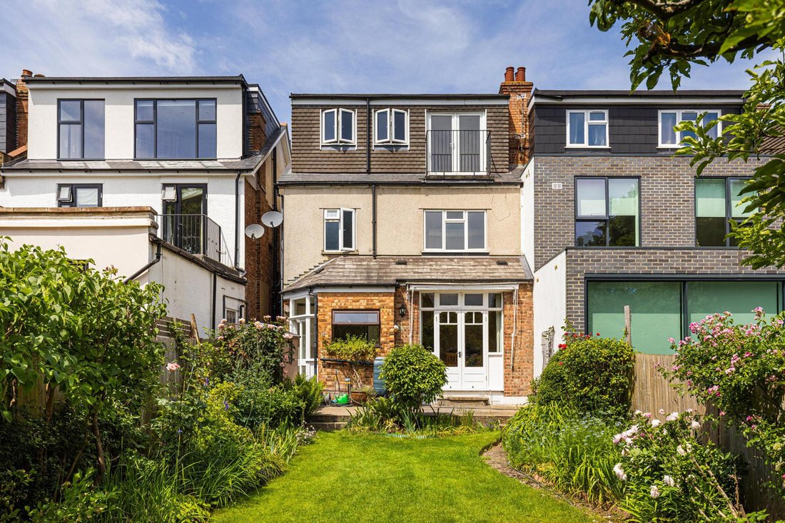 House in West Acton, Ealing, England 4 - 18098687