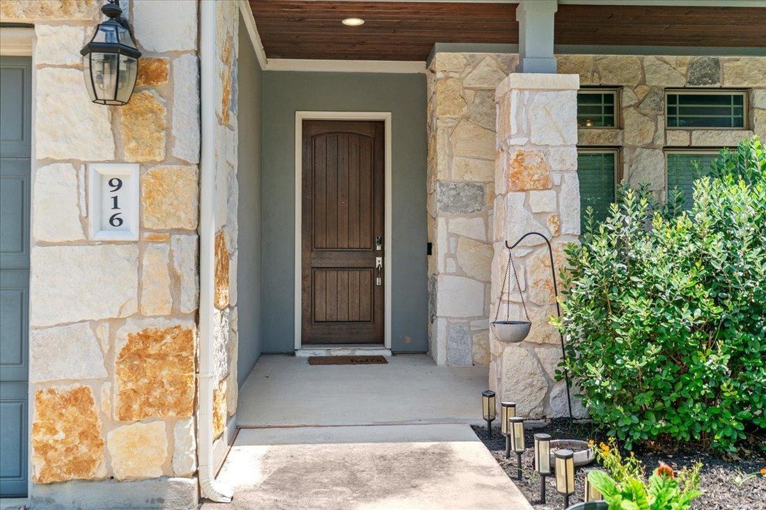 House in Leander, Texas, United States 3 - 18095060