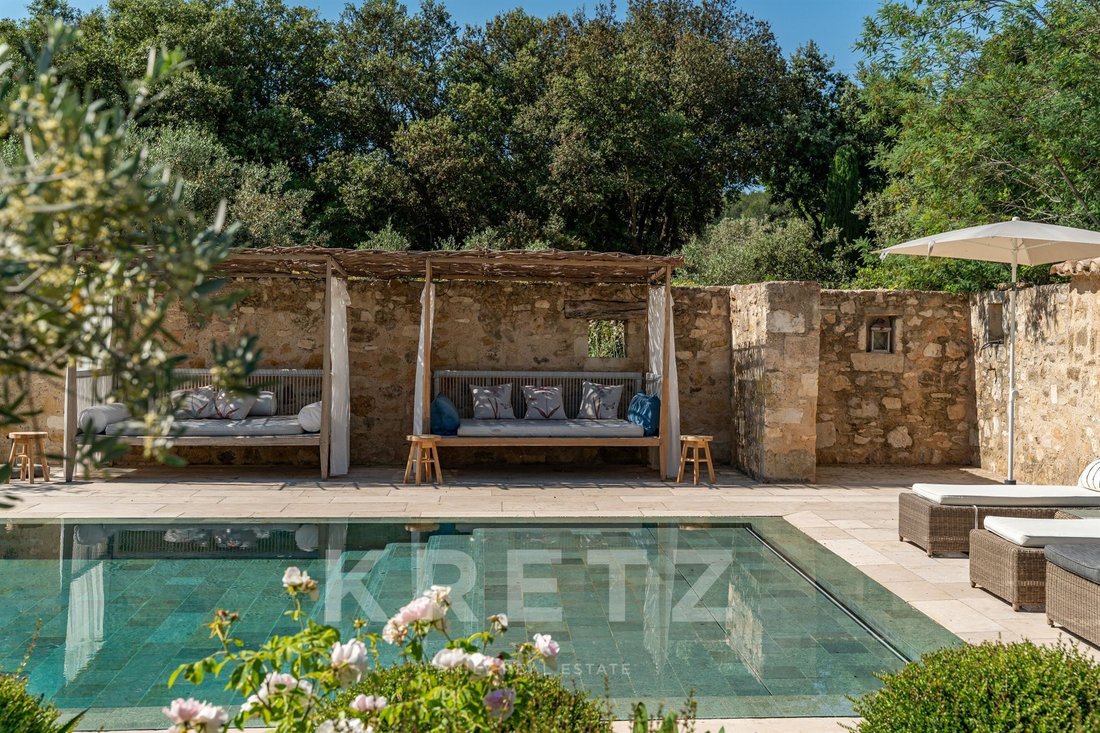 House in Eygalières, Provence-Alpes-Côte d'Azur, France 5 - 18096644