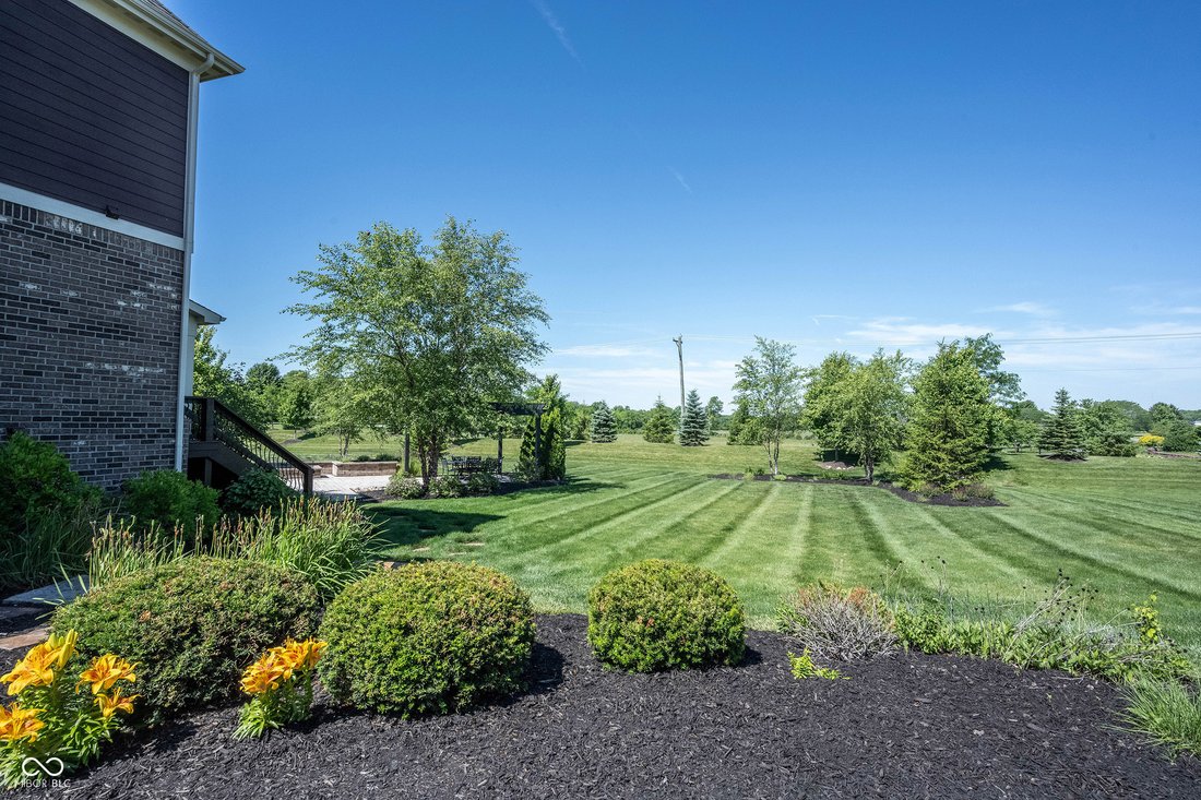 House in Westfield, Indiana, United States 5 - 18095907