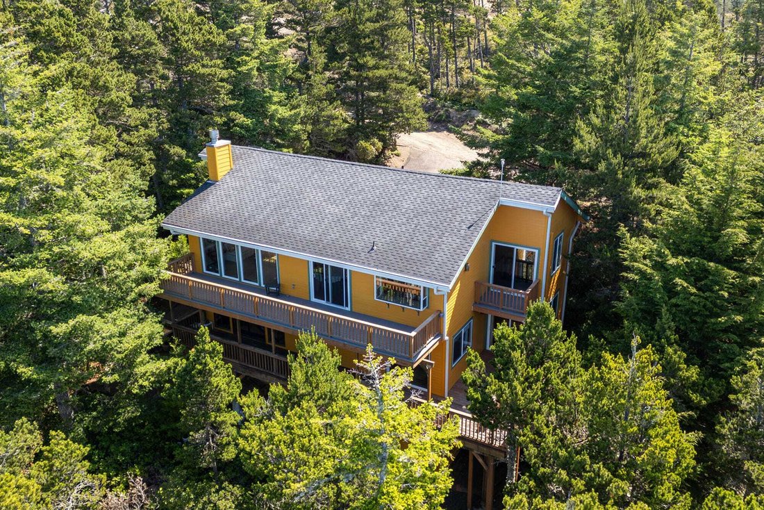 House in Tillamook, Oregon, United States 1 - 18096023