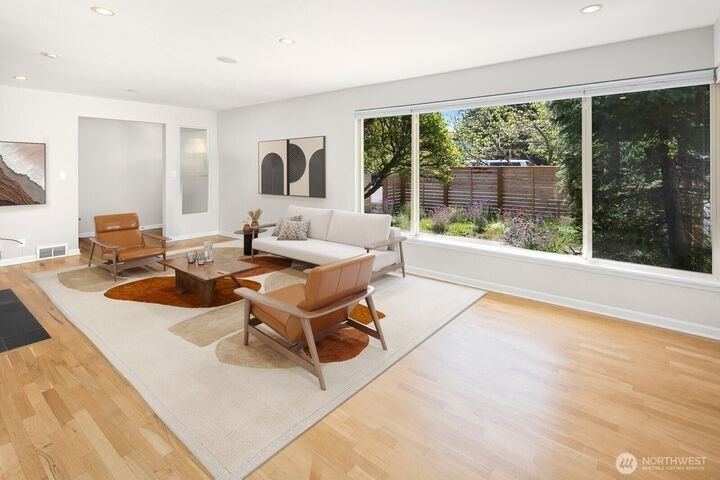 House in Seattle, Washington, United States 5 - 18104620