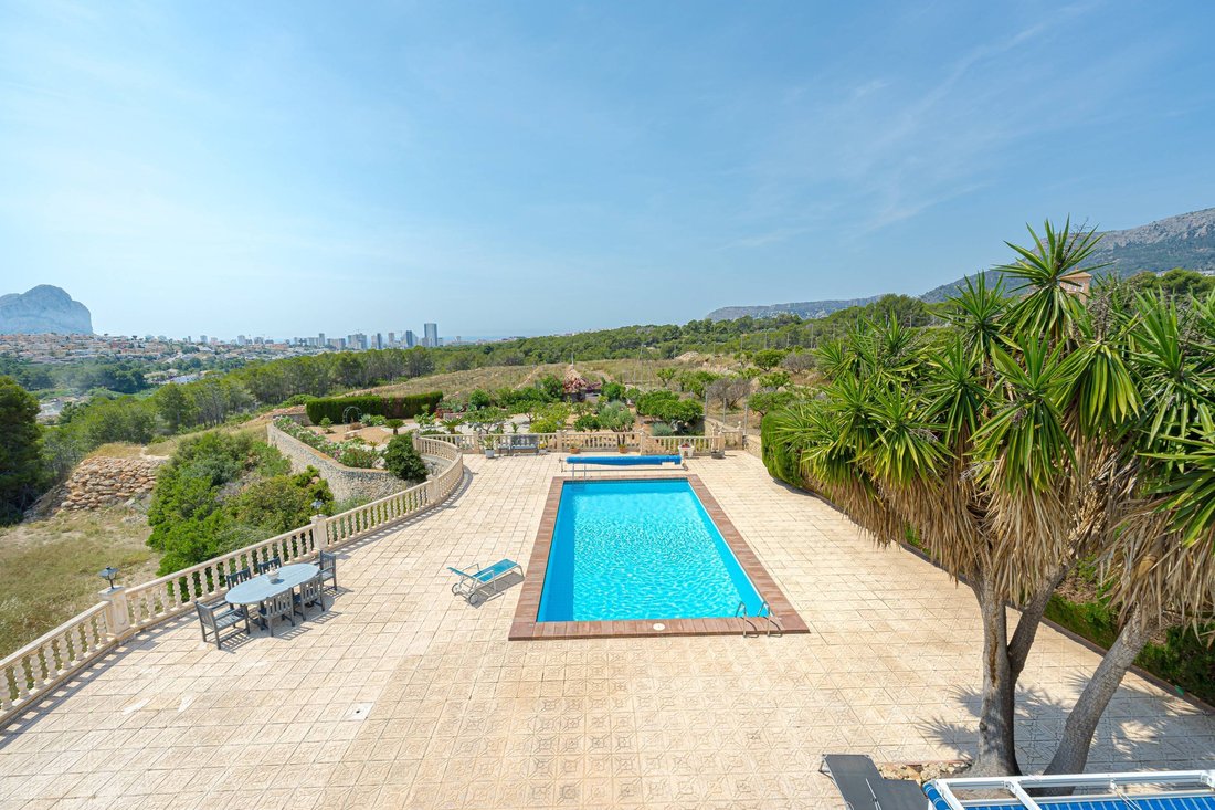 Villa in Calp / Calpe, Valencian Community, Spain 2 - 18096544
