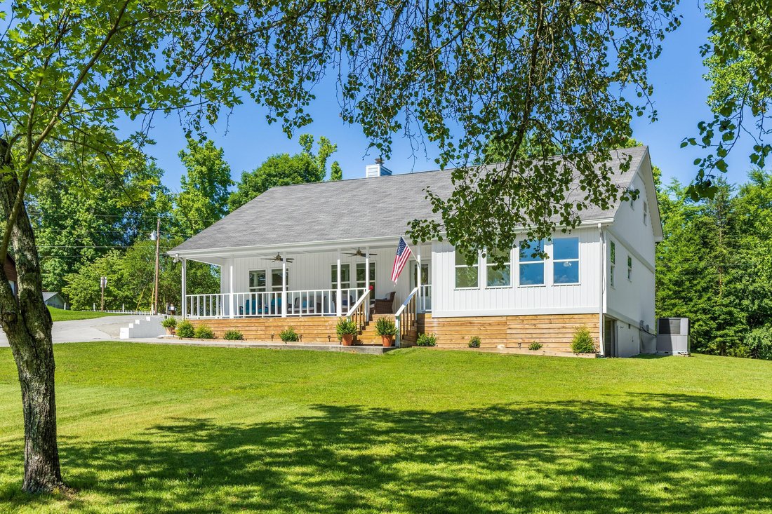 House in Decatur, Tennessee, United States 2 - 18098544