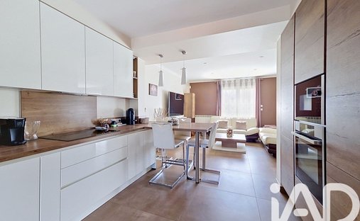House in Briis-sous-Forges, Ile-de-France, France 1