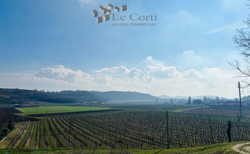 Farm Ranch in Barbarano Vicentino, Veneto, Italy 1
