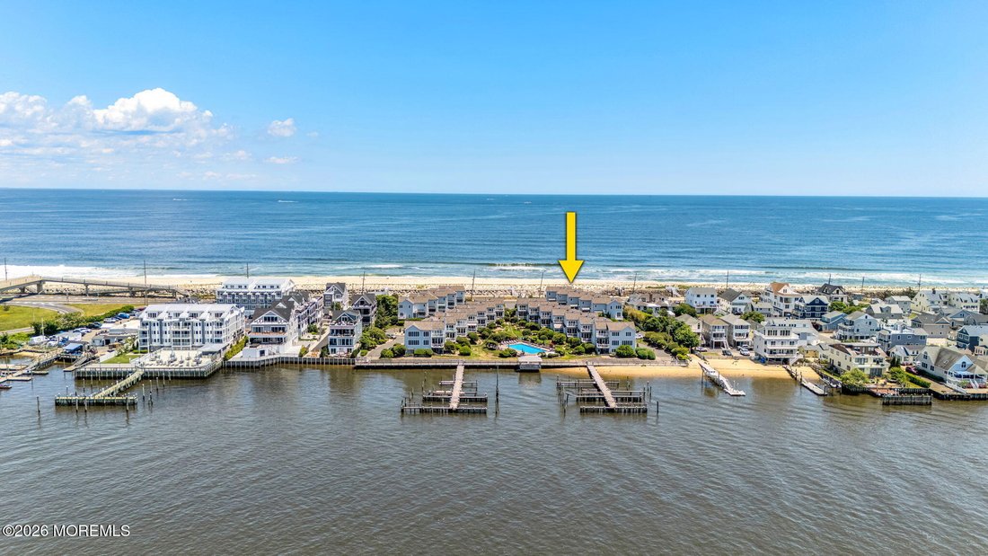 Condo in Rumson, New Jersey, United States 1 - 18101555