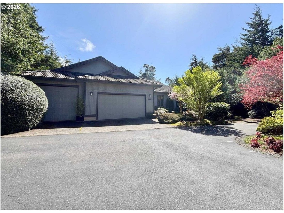 House in Florence, Oregon, United States 1 - 18095364