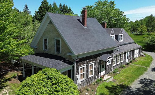 House in Trenton, Maine, United States 1