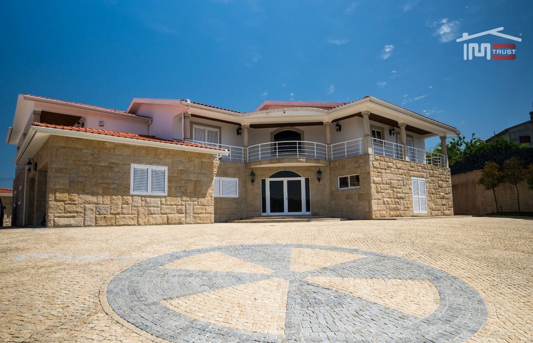 Townhouse in Margaride (Santa Eulalia), Varzea, Lagares, Varziela e Moure, Porto District, Portugal 2 - 18104828