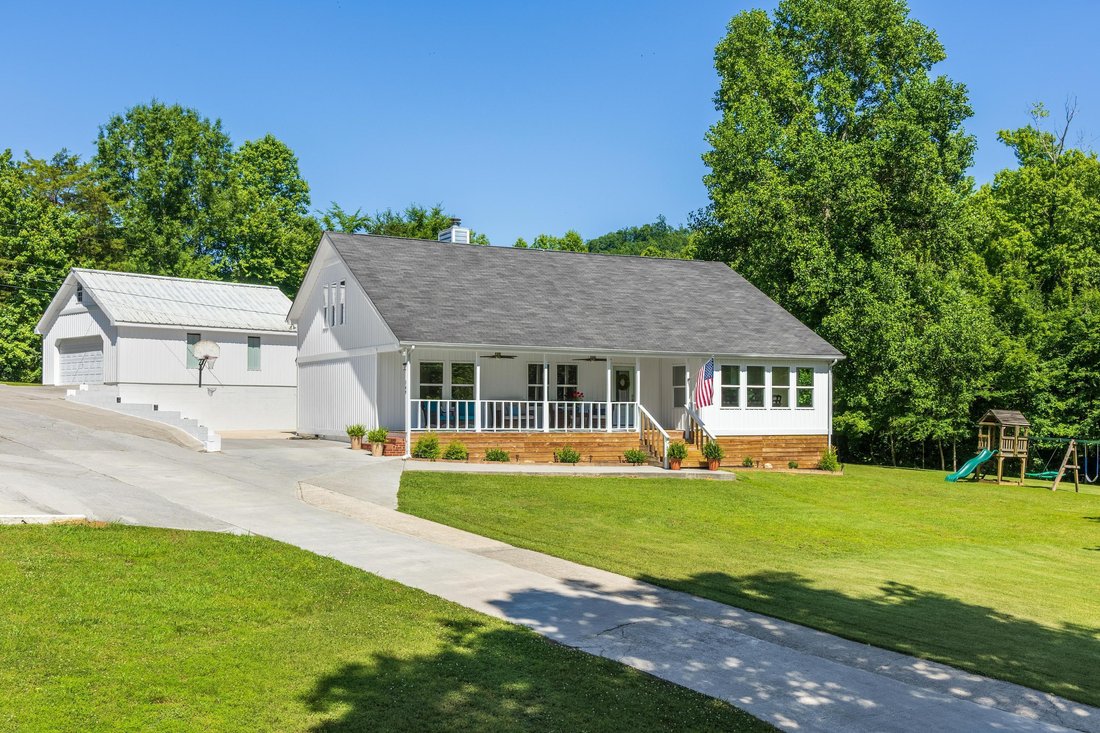 House in Decatur, Tennessee, United States 3 - 18098544