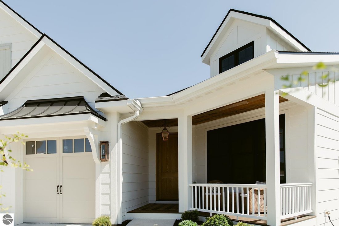 House in Garfield Township, Michigan, United States 4 - 17057664