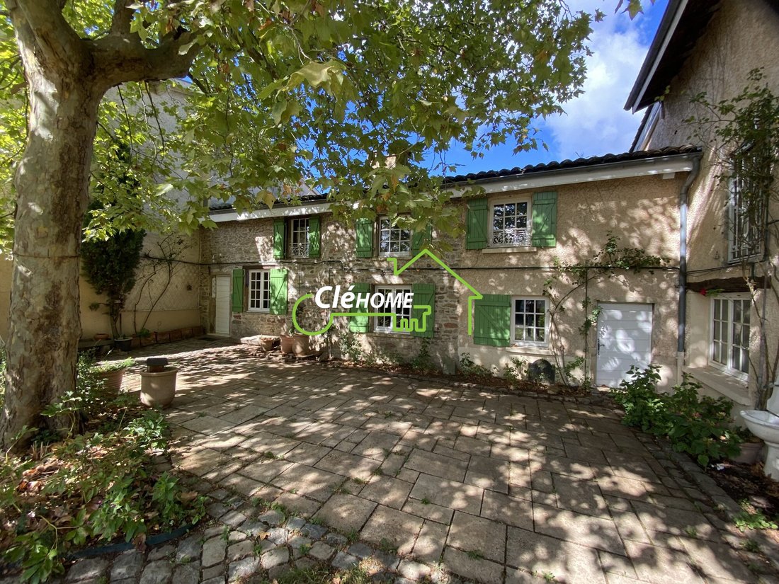 House in Dommartin, Auvergne-Rhône-Alpes, France 2 - 18097655