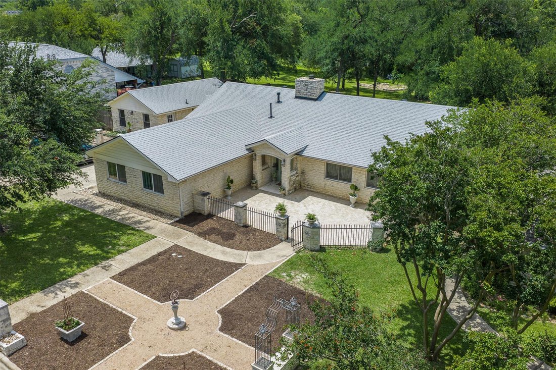 House in Elgin, Texas, United States 1 - 18101201