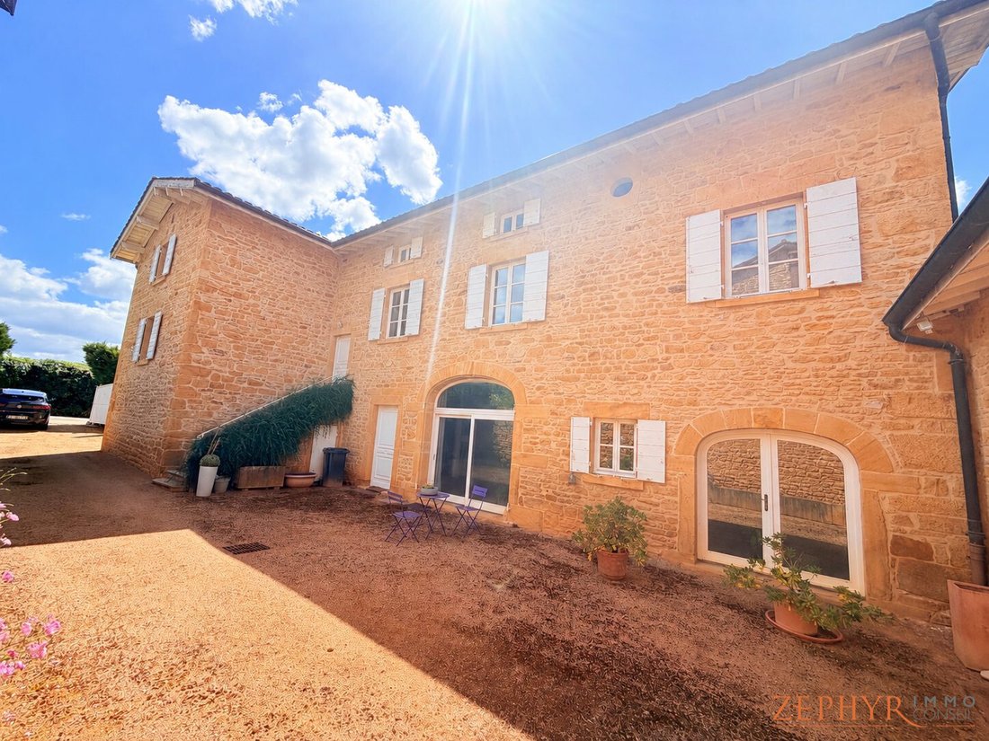 House in Nuelles, Saint-Germain-Nuelles, France 2 - 18104239