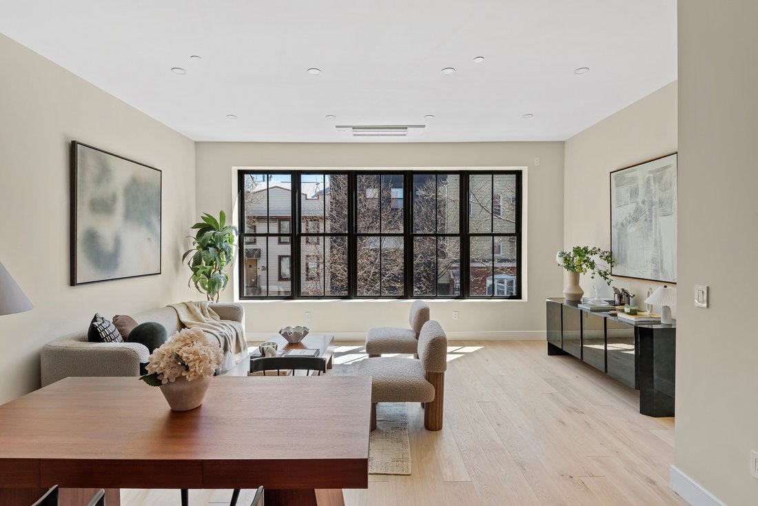 House in New York, New York, United States 5 - 18101533