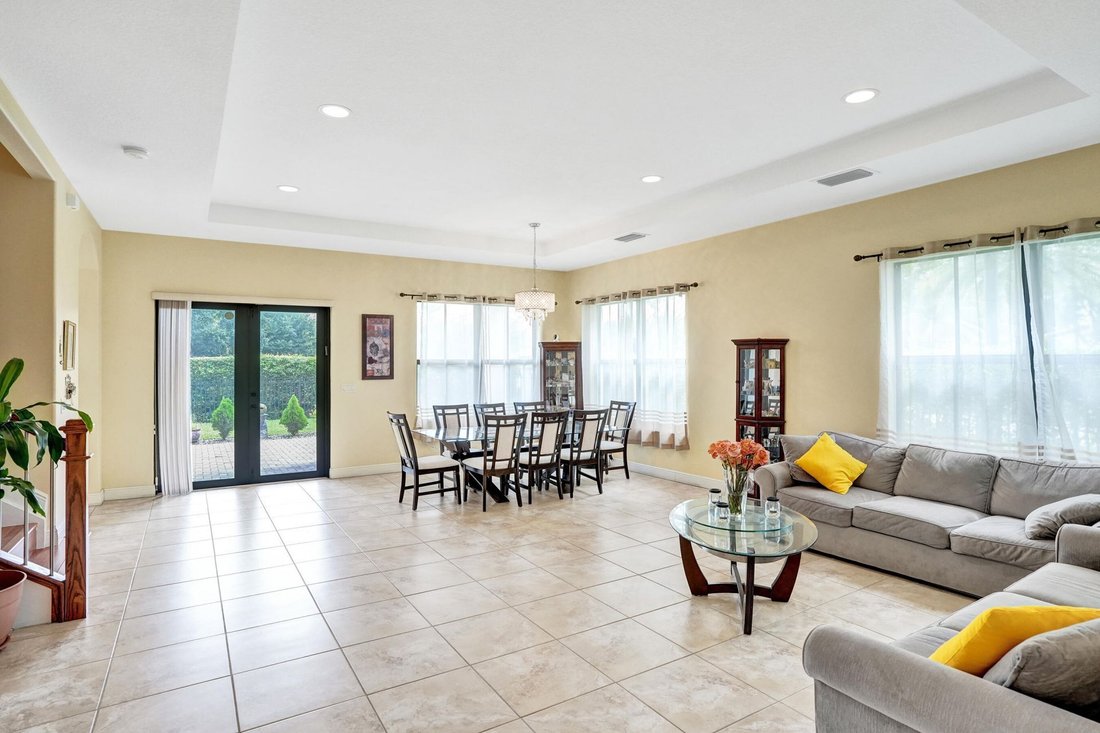 House in Pembroke Pines, Florida, United States 5 - 18097571
