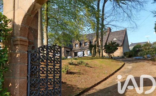 House in Coat Serho-Vierge Noire, Morlaix, France 1