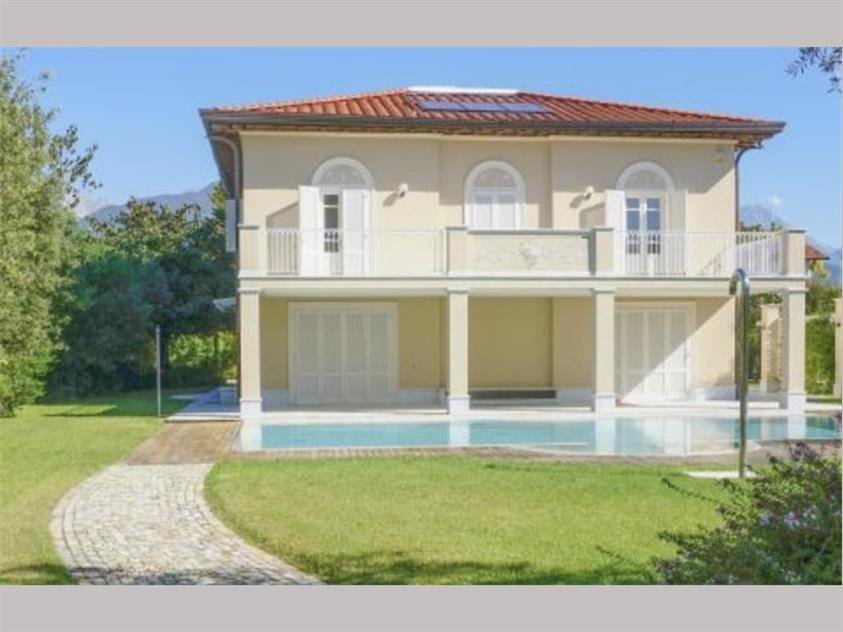 Villa in Center, Forte dei Marmi, Tuscany 3 - 18100776
