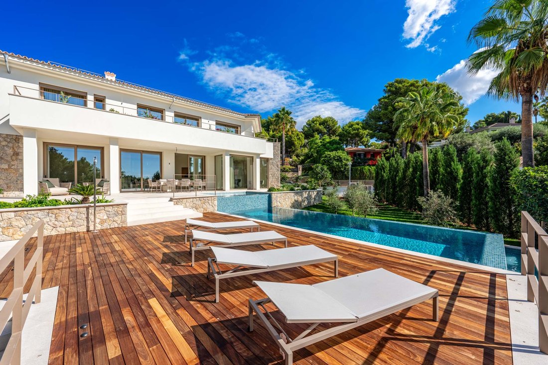 Villa in Portals Nous, Calvia, Balearic Islands 3 - 18093183