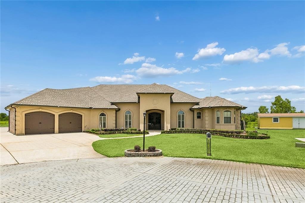House in Belle Chasse, Louisiana, United States 2 - 18102331