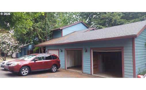 House in Tualatin, Oregon, United States 1