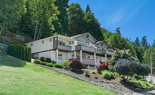 House in Camano, Washington, United States 1