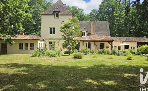 House in Pomport, Nouvelle-Aquitaine, France 1